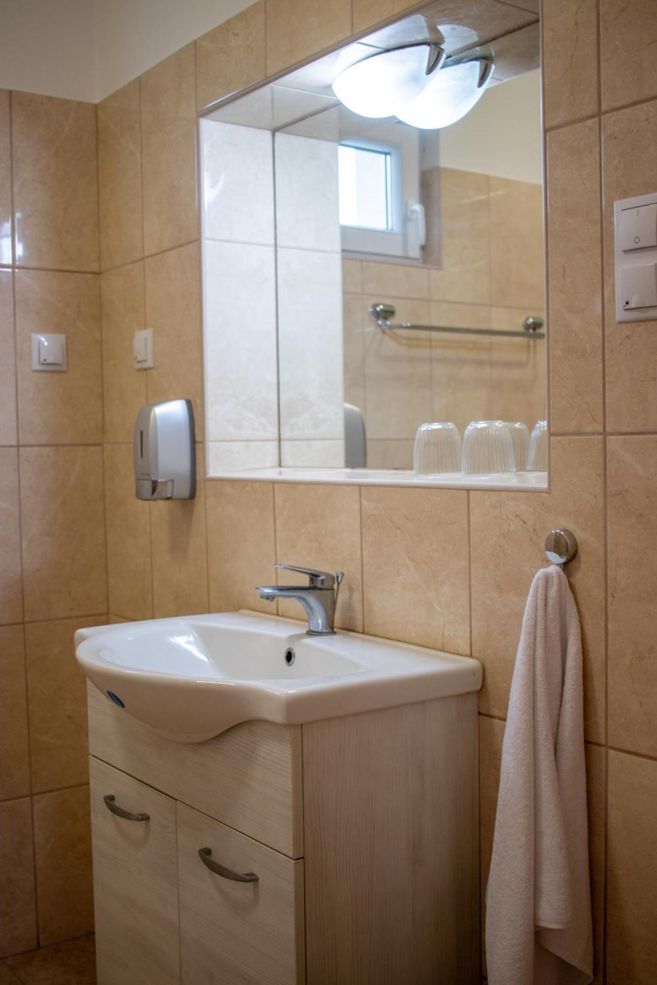 Kiskakas Vendeghaz Apartment Szekkutas Ngoại thất bức ảnh